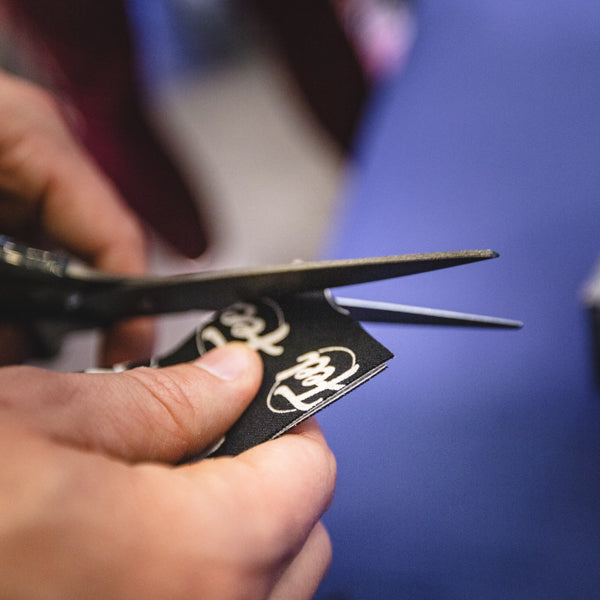 Feel - professional taping scissors