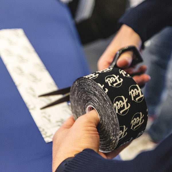 Feel - professional taping scissors